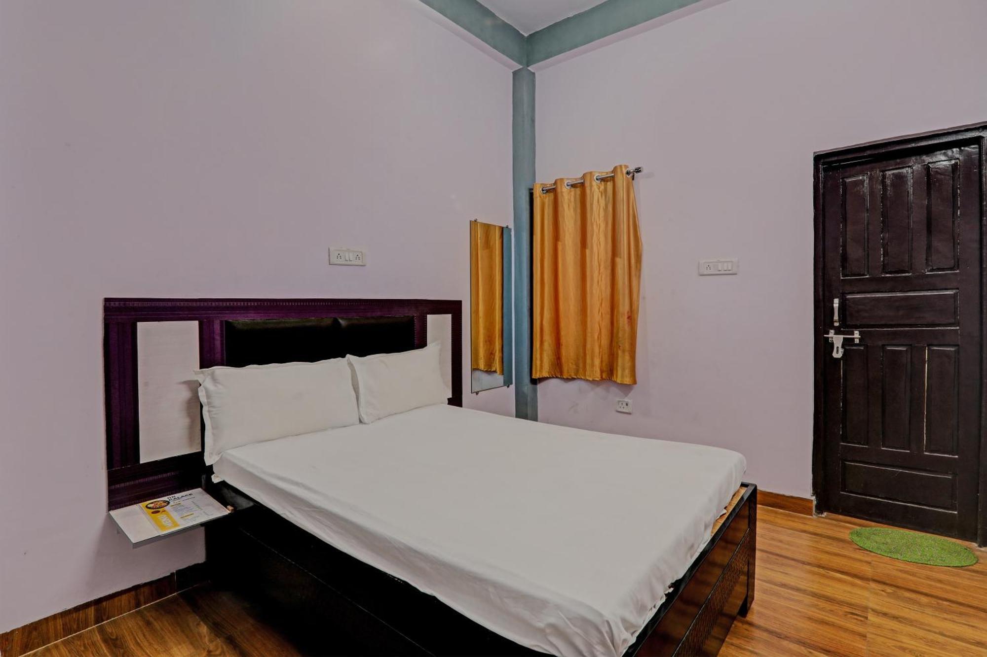 Oyo Hotel Crown 러크나우 외부 사진